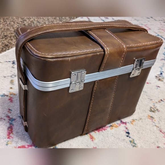 Vintage Camera Bag - Picture 7 of 10